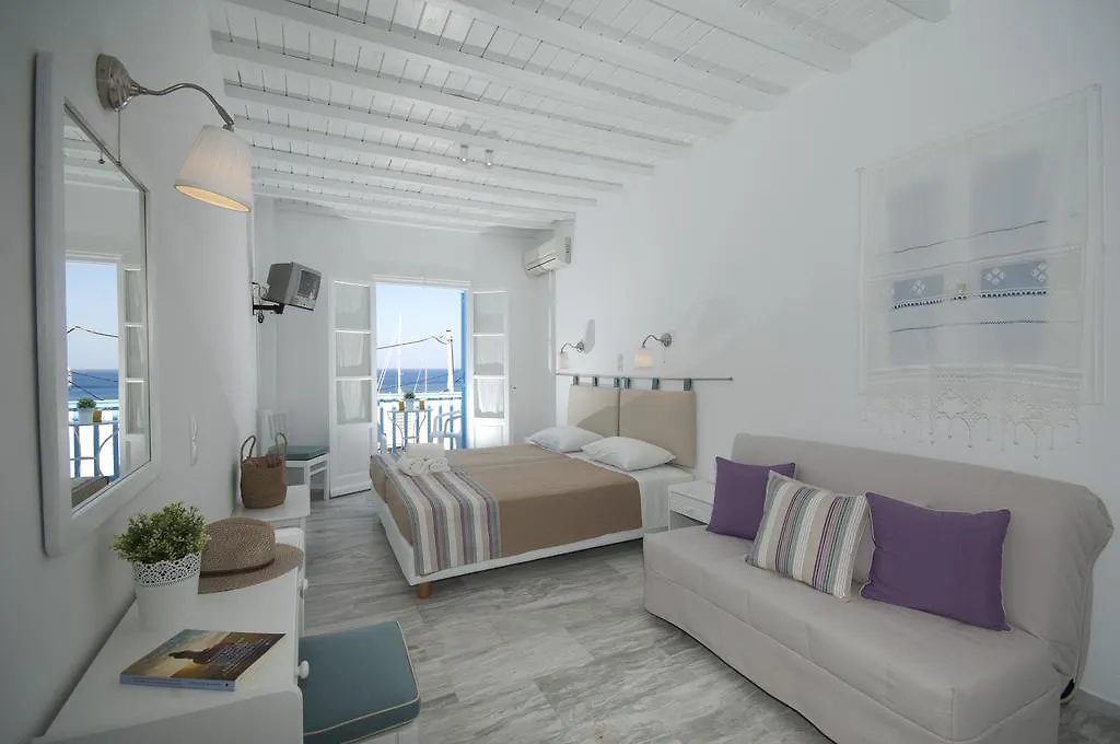 Asimina Hotel Tourlos 2*,
