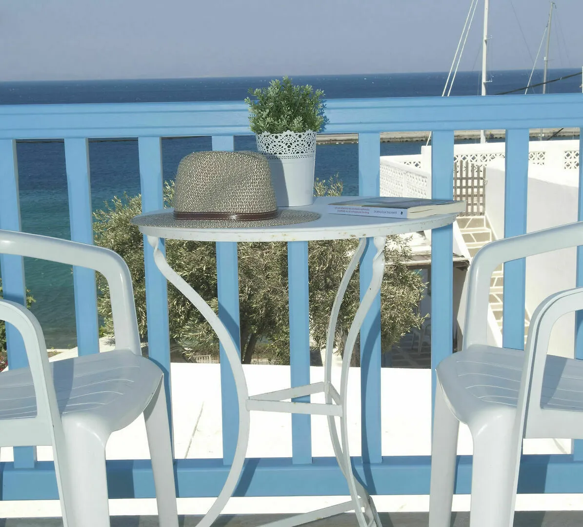 Asimina Hotel Tourlos 2*,  Greece