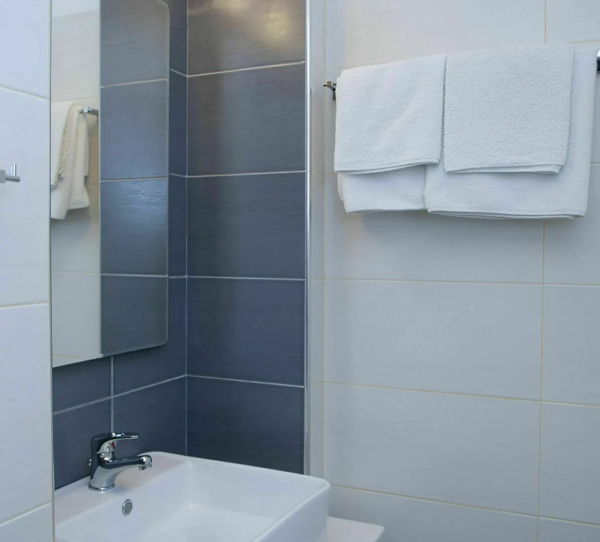 Asimina Hotel Tourlos 2*,
